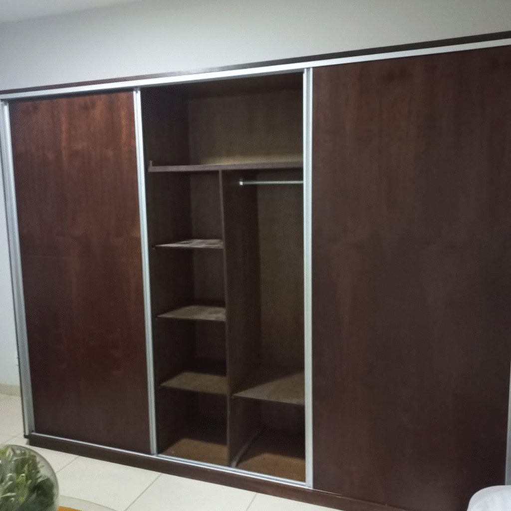 mondador de guarda roupas de portas de correr em Jataí GO